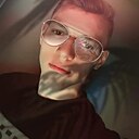 Знакомства: Adrian, 27 лет, Pitești