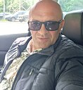 Знакомства: Вячеслав, 48 лет, Батайск
