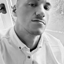 Знакомства: Кирилл, 30 лет, Троицк