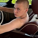 Знакомства: Андрей, 21 год, Бердск
