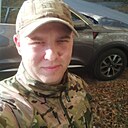 Знакомства: Макс, 32 года, Дзержинск