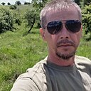 Знакомства: Vitalik, 38 лет, Днепр