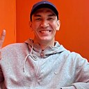 Знакомства: Руслан, 40 лет, Астана