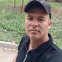 Знакомства: Макс, 36 лет, Симферополь