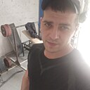 Знакомства: Илья, 34 года, Казань