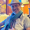 Знакомства: John, 58 лет, Киев