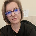 Знакомства: Юлия, 40 лет, Нижний Тагил
