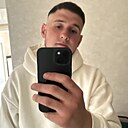 Знакомства: Максим, 24 года, Кобрин