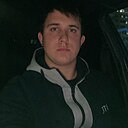 Знакомства: Андрей, 22 года, Астана