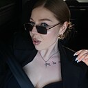 Знакомства: Лёля, 26 лет, Казань