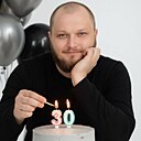 Знакомства: Олег, 30 лет, Енакиево