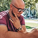 Знакомства: Александр, 27 лет, Петриков