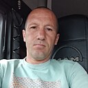 Знакомства: Саша, 40 лет, Южный