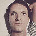 Знакомства: R V, 37 лет, Севастополь