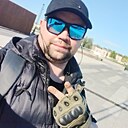 Знакомства: Виктор, 37 лет, Великий Новгород