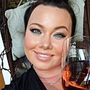 Знакомства: Алёна, 42 года, Тюмень