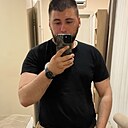 Знакомства: Илья, 23 года, Брянск
