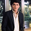 Знакомства: Сухроб, 22 года, Ташкент