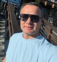 Знакомства: Анатолий, 41 год, Адлер
