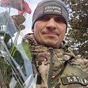 Знакомства: Viktor, 35 лет, Донецк