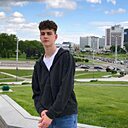 Знакомства: Денис, 24 года, Витебск