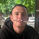 Знакомства: Андрей, 18 лет, Николаев