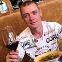 Знакомства: Денис, 36 лет, Энгельс