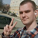 Знакомства: Максим, 23 года, Калуга