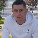 Знакомства: Илья, 35 лет, Новомосковск