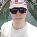 Знакомства: Данила, 22 года, Брянск