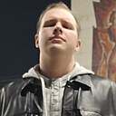 Знакомства: Данила, 25 лет, Саратов