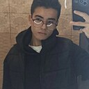 Знакомства: Дмитрий, 20 лет, Тюмень
