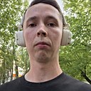 Знакомства: Артем, 32 года, Тюмень