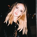 Знакомства: Виктория, 18 лет, Красноярск