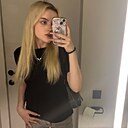 Знакомства: Ксюша, 18 лет, Гомель