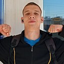 Знакомства: Кирилл, 21 год, Астрахань