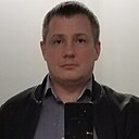 Знакомства: Илья, 40 лет, Нижний Тагил