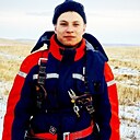 Знакомства: Макс, 23 года, Борзя