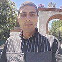 Знакомства: Георгий, 32 года, Ереван