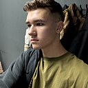 Знакомства: Илья, 19 лет, Барановичи