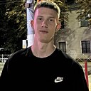 Знакомства: Даня, 19 лет, Брянск