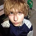 Знакомства: Ивашк, 18 лет, Челябинск