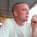 Знакомства: Валерий, 37 лет, Шахтерск