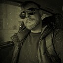 Знакомства: Илья, 37 лет, Красноярск