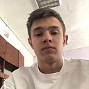 Знакомства: Иван, 18 лет, Чапаевск