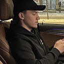 Знакомства: Миша, 28 лет, Челябинск