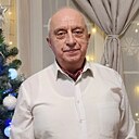 Знакомства: Михаил, 70 лет, Москва