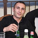 Знакомства: Овик, 31 год, Вишневое