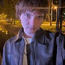 Знакомства: Максим, 24 года, Воронеж