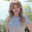 Знакомства: Ангелина, 23 года, Казань